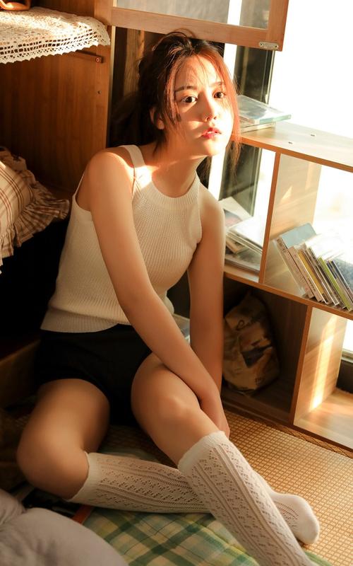 美女被虐游戏